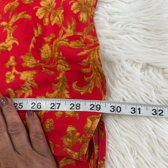 URBAN OUTFITTERS Red and Gold Floral Dress Size SP - Picture 6 of 11